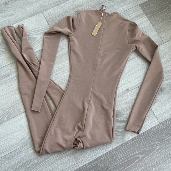 NEW tan skims catsuit bodysuit mesh - Picture 4 of 7